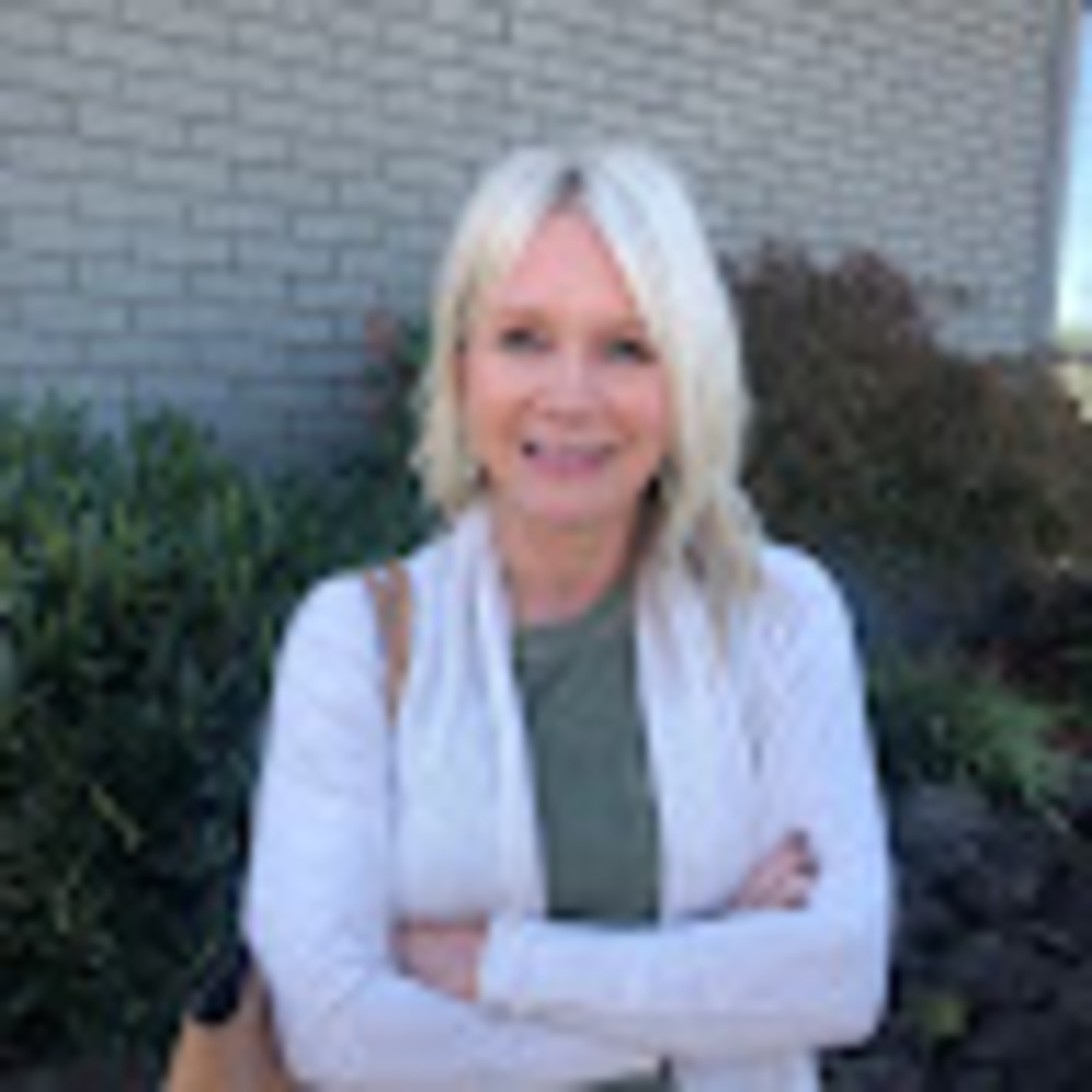 Meet your Posher, Lori